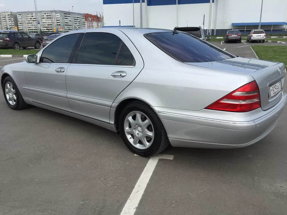 Мерседес s320 2001 год. Мерседес 121 кузов. Мерседес кузов 2001. Серебристый Мерседес s300 1996 года.