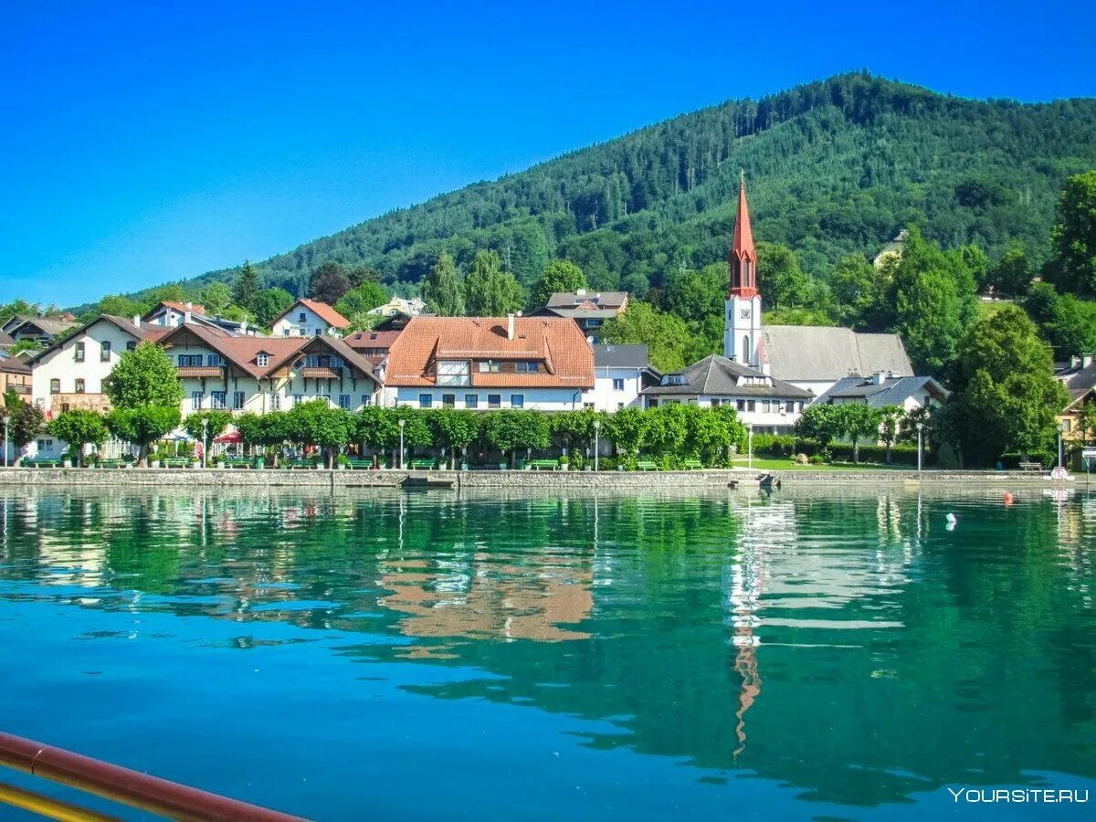 Аттерзее озеро Австрии. Вертерзее озеро в Австрии. Каринтия Австрия озера. Аттерзее-ам-Аттерзее.