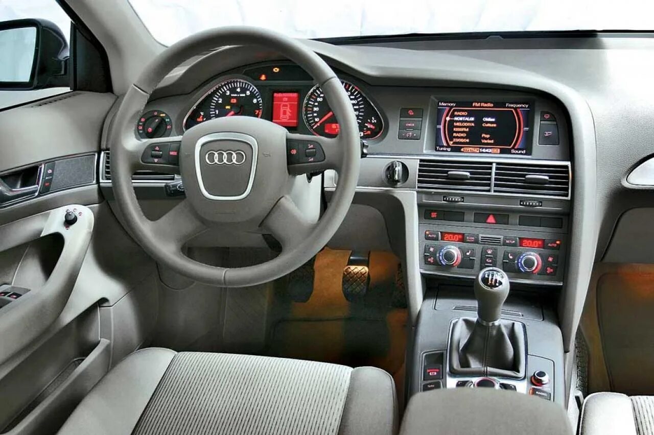 Audi a6 c6 2004. Ауди а6 с6 механика. Audi a6 c6 2008 салон. Ауди а6 универсал салон. Ауди а6 с6 2006.
