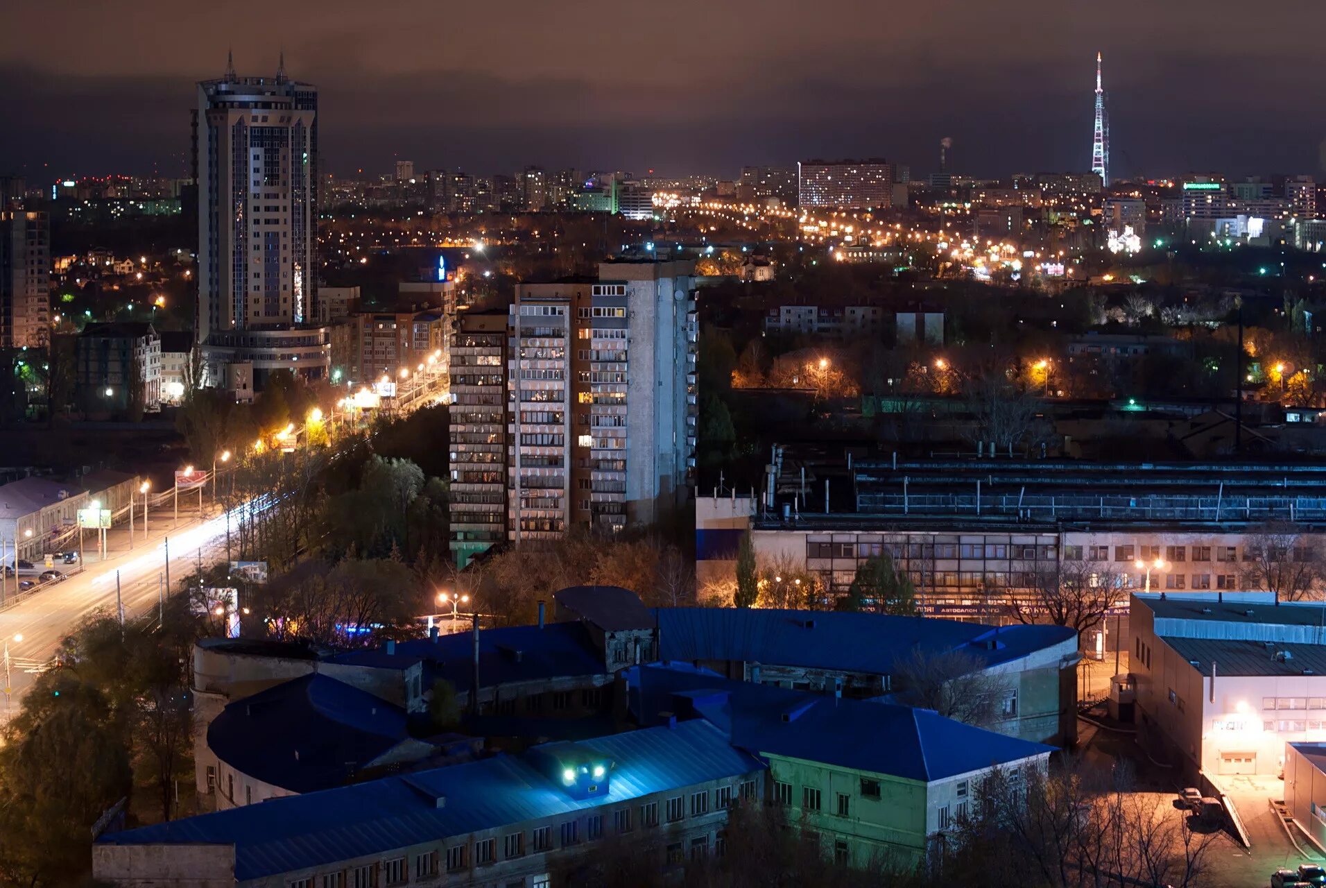 Самара (город). Ночная Самара. Ночной город Самара. Город Самара ночью.