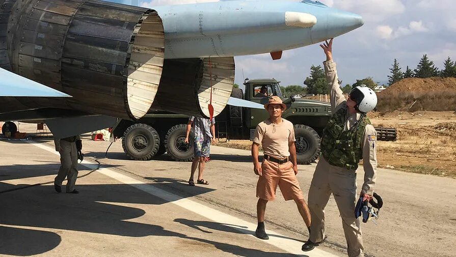 Авиабаза хмеймим в сирии. Авиабаза хмеймим, латакия. Хмеймим сирия 2024. Авиабаза хмеймим в сирии. Сирия хмеймим.