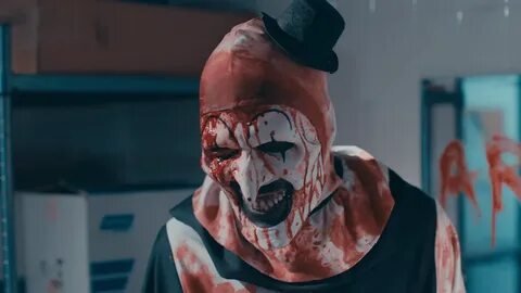 The two things that make the Terrifier series stand out are 1) Art the Clow...