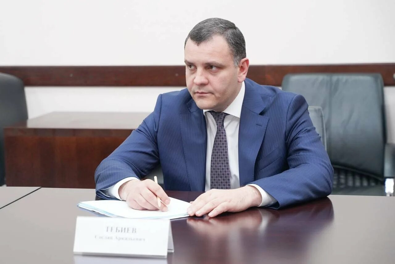 Назначен исполнитель