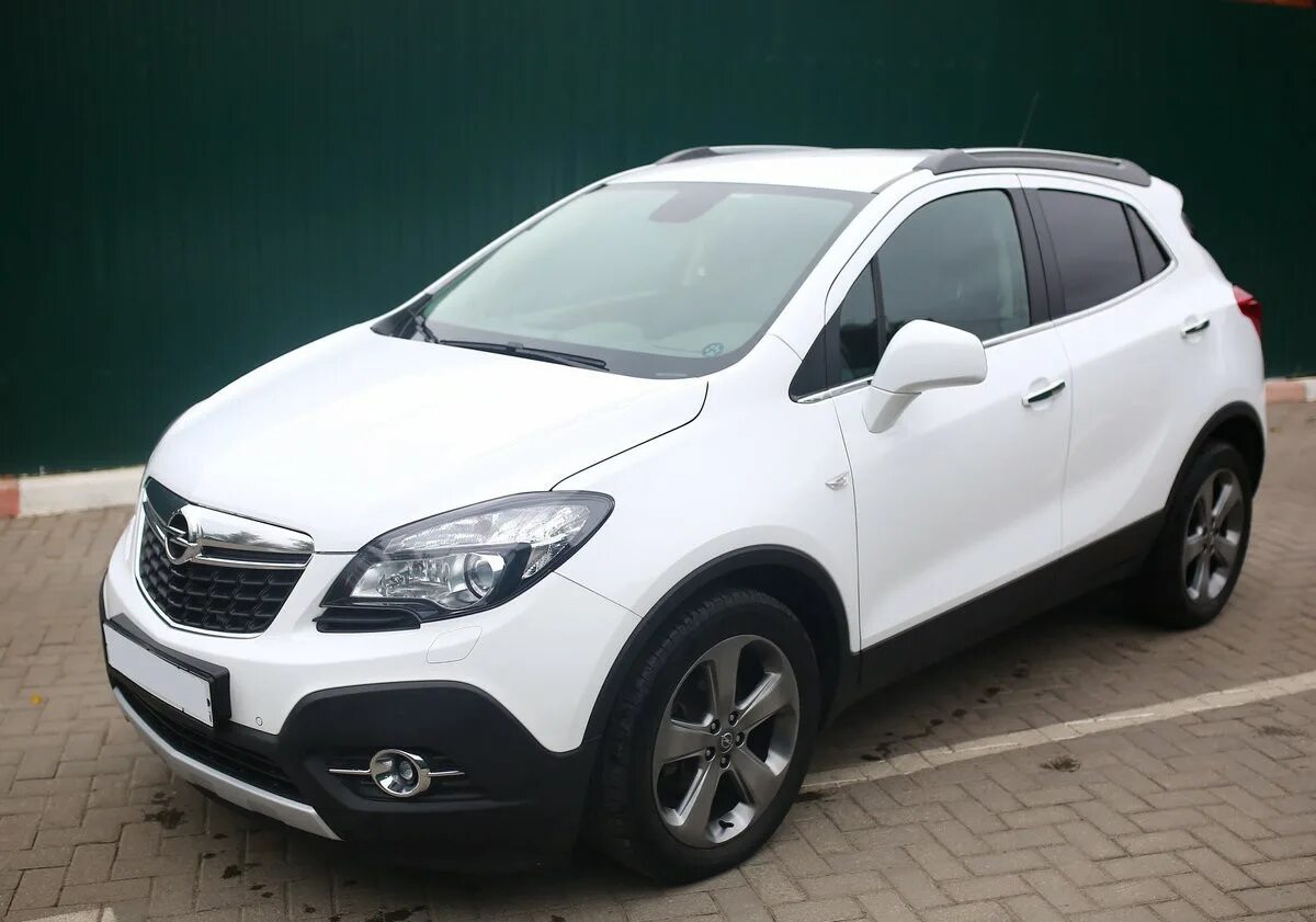 Опель Мокка 1.8 автомат. Опель Мокка 2015 1.8 автомат. Опель Мокка белый. Opel Mokka 2016 запчасти кузов.