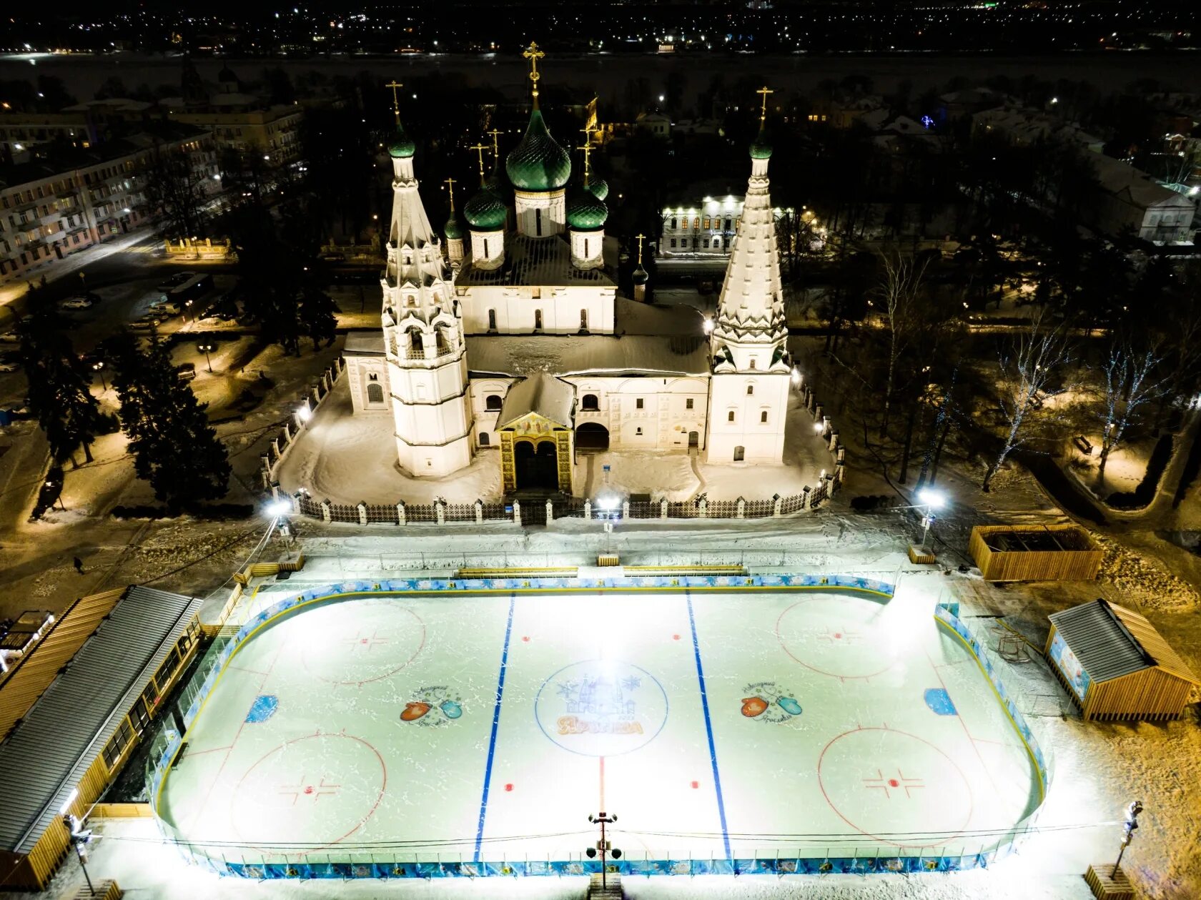 Сеанс каток ярославль. Сеанс каток ярославль. Сеанс каток ярославль. Каток на советской площади ярославль. Каток на советской площади ярославль 2023.