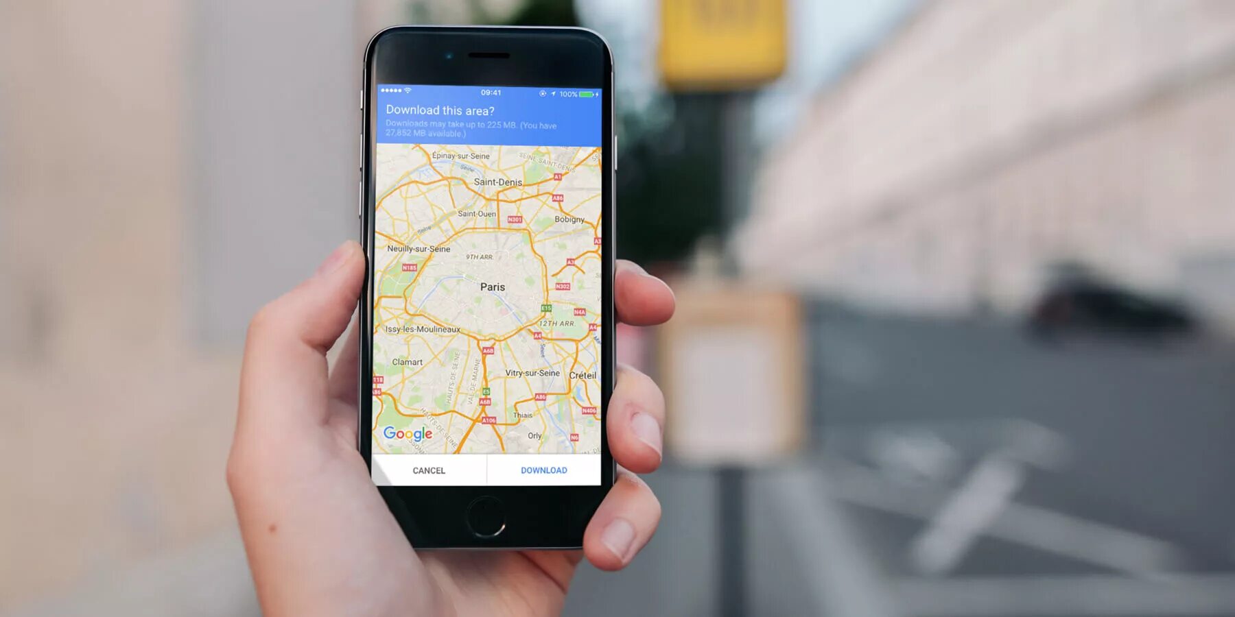 Google фото в телефоне. Карта на смартфоне. Местоположение на смартфоне. Приложение Google Maps. Карта в мобильном приложении.