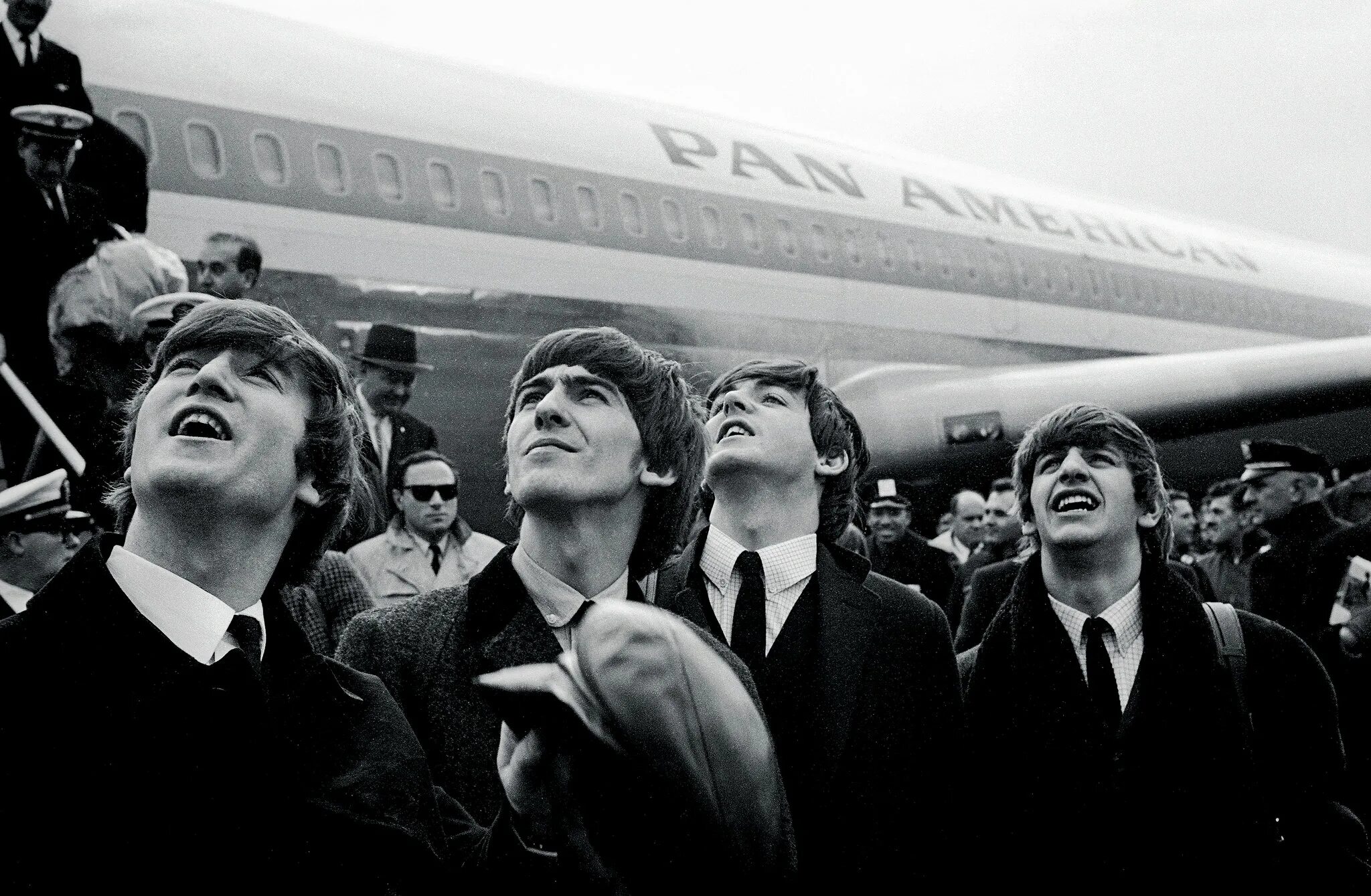 Ранний приезд. The Beatles 1964. Битлз в Америке 1964. Группа the Beatles 1960. Битлз 1964 год турне.