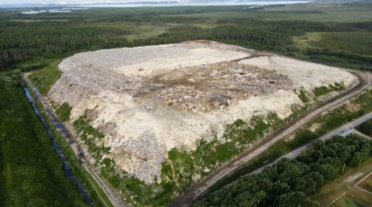 Бывшие полигон тбо. Полигон сургут. полигон тбо ангарск. снежный полигон сургут. полигон лтд сургут.