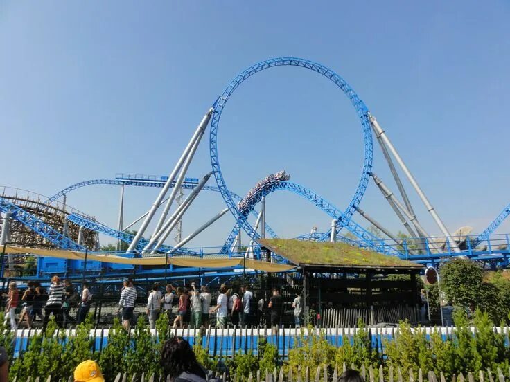 Блю парк. Blue fire europa park. Блю парк. Европа парк blue fire. Блю парк.