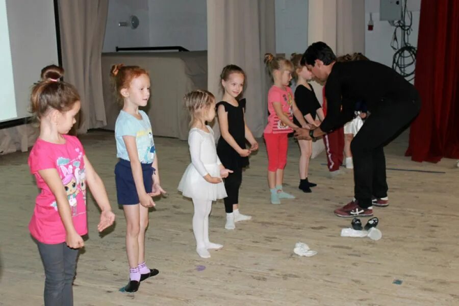 анжелика петрова еманжелинка. сайт школы 2 еманжелинск расписание. еманжелинка челябинская область. погода в еманжелинске. педагог года еманжелинск 2023.