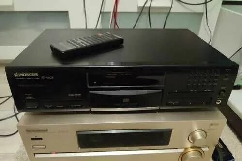 Pd cd. Pioneer PD-s605. Pioneer PD-s703. Pioneer PD s505. Пионер PD-s605 потеря яркости.