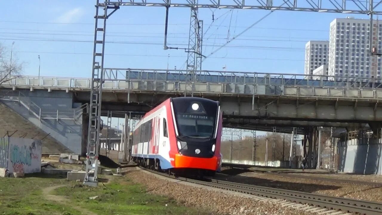 Электропоезда подольск. Иволга Нахабино Подольск. Иволга поезд Нахабино. Иволга электропоезд Подольск. Иволга 1.5 электропоезд.