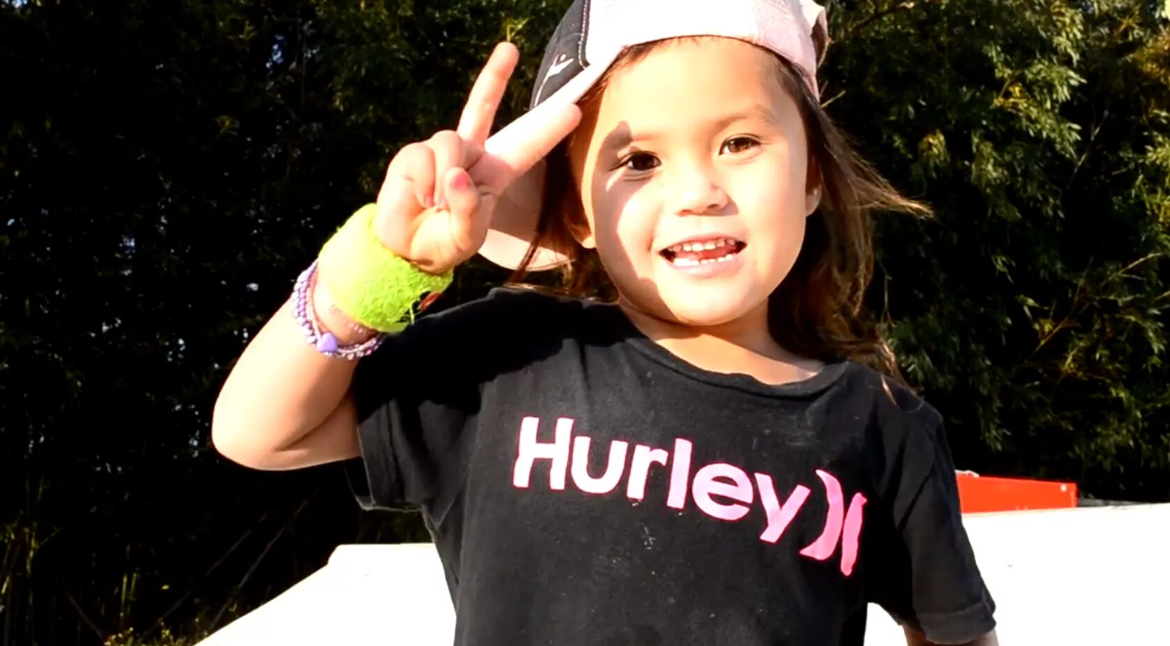 Старгёрл (dc's stargirl) 2 сезон. Мишель трахтенберг инспектор гаджет. Для комикса 6. Арат хусейни. Мишель трахтенберг баффи истребительница вампиров.