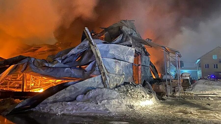 Пожар на Дзержинского Челябинск. МГУЛ пожар. Пожар склад в Ногинске 2022. Пожар на Дзержинского 10 Челябинск.