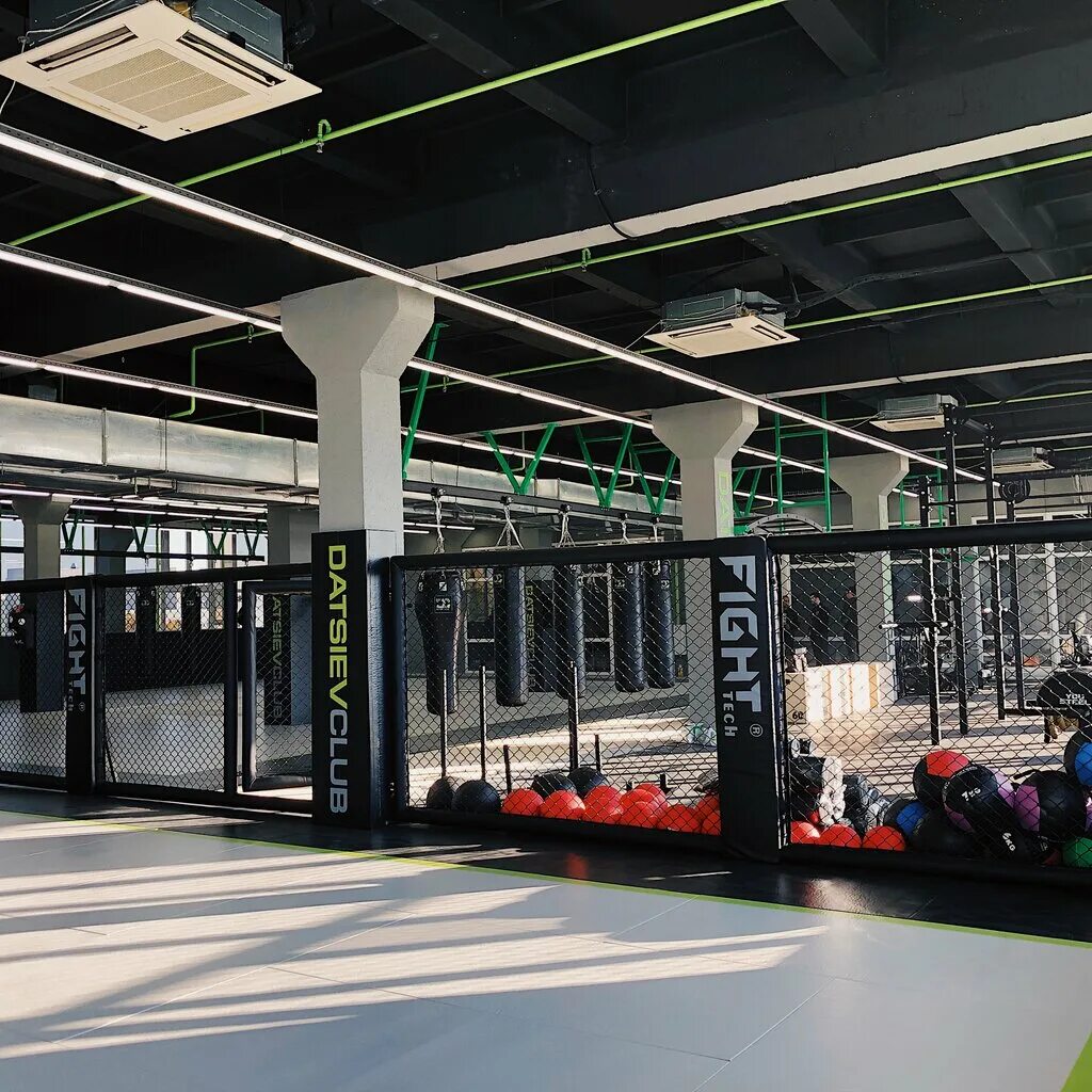 Панорама: Datsiev club, спортивный клуб, секция, Астраханская ул., 103, Саратов 