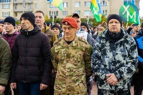 Контрактники хмао