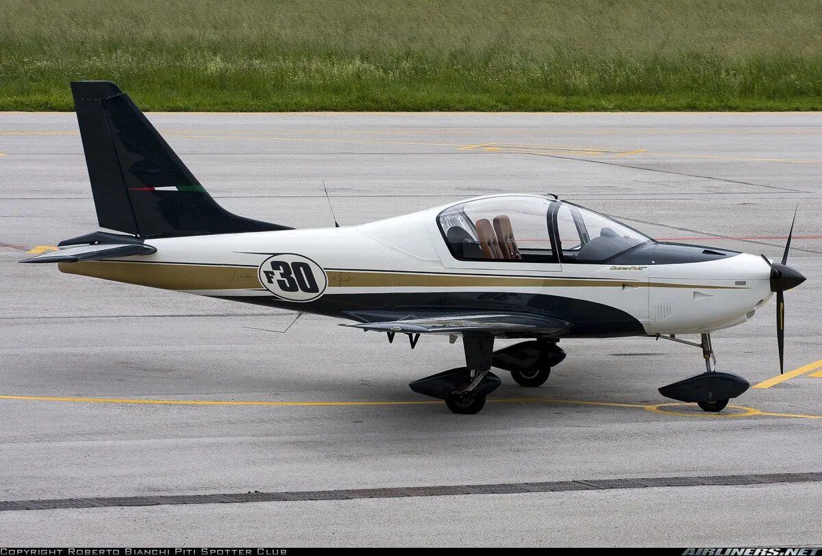F30 самолет. Ф 30 самолет. Самолет Фармакс ф 30. Vickers XCG 03 3f 30.