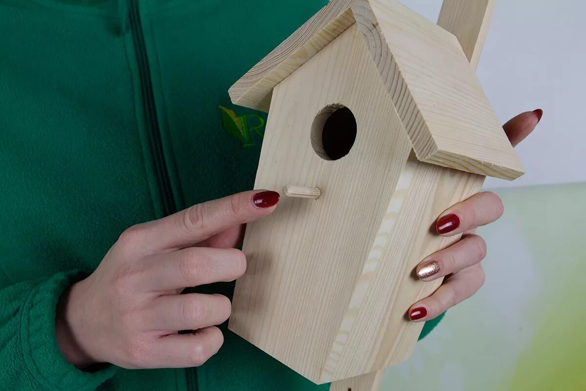Скворечник для скворцов. Материалы для скворечника. Инструменты для скворечника. На изготовление скворечников ушло 48 гвоздей. Конкурс скворечников 2023.