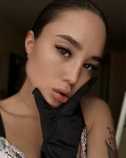 Pretty mary