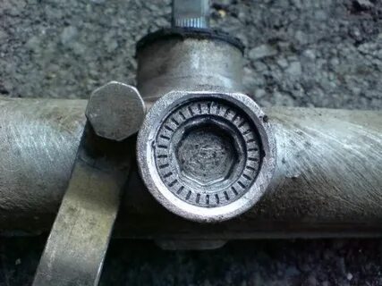 Как подтянуть рулевую рейку на ваз