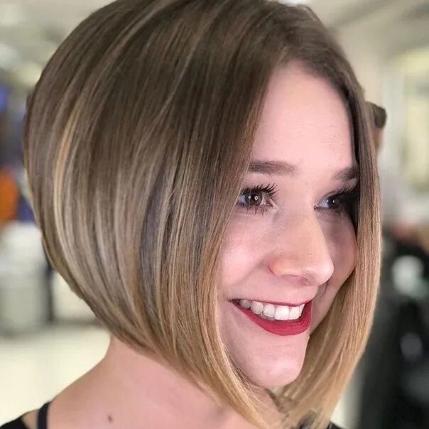 Eye Catching Layered styles Haircuts# Trendy Hair Color Ideas For Women #youtube