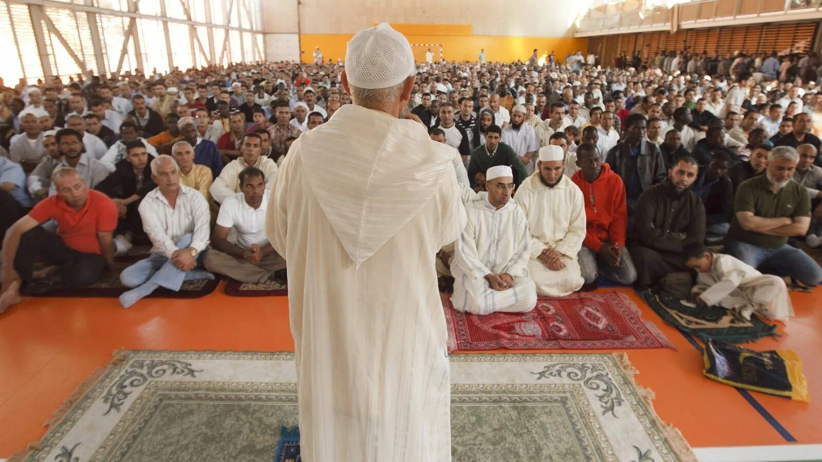 Единство уммы мусульманской общины. Приверженцы ислама. Единство уммы мусульманской общины. Мусульманская школа. Мечеть мубарак ульяновск.