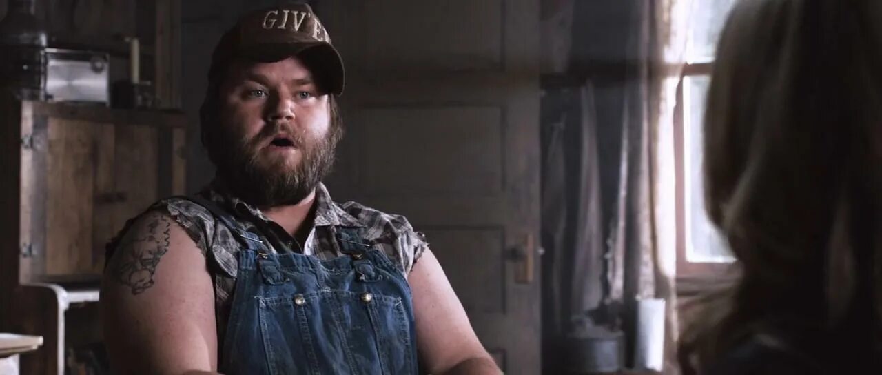 убойные каникулы такер. убойные каникулы такер и дейл арт. убойные каникулы такер и дейл. убойные каникулы хороший качество. убойные каникулы деревенщина.