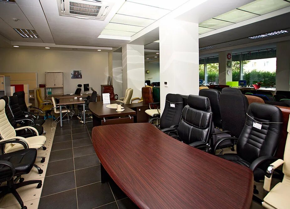 Телефон в офис тюмень. Офисная мебель 2000. Офис панорама. Офис в России. Офис Тюмень.