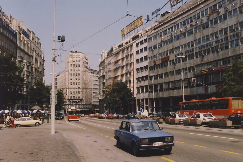 Прорыв в столицу югославии белградский. Белград 1990. Белград в 1990-е. Югославия Белград 1980. Белград Югославия 1960.