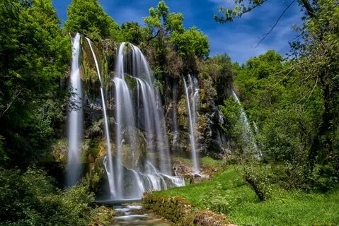 Природа водопад (82 фото) .