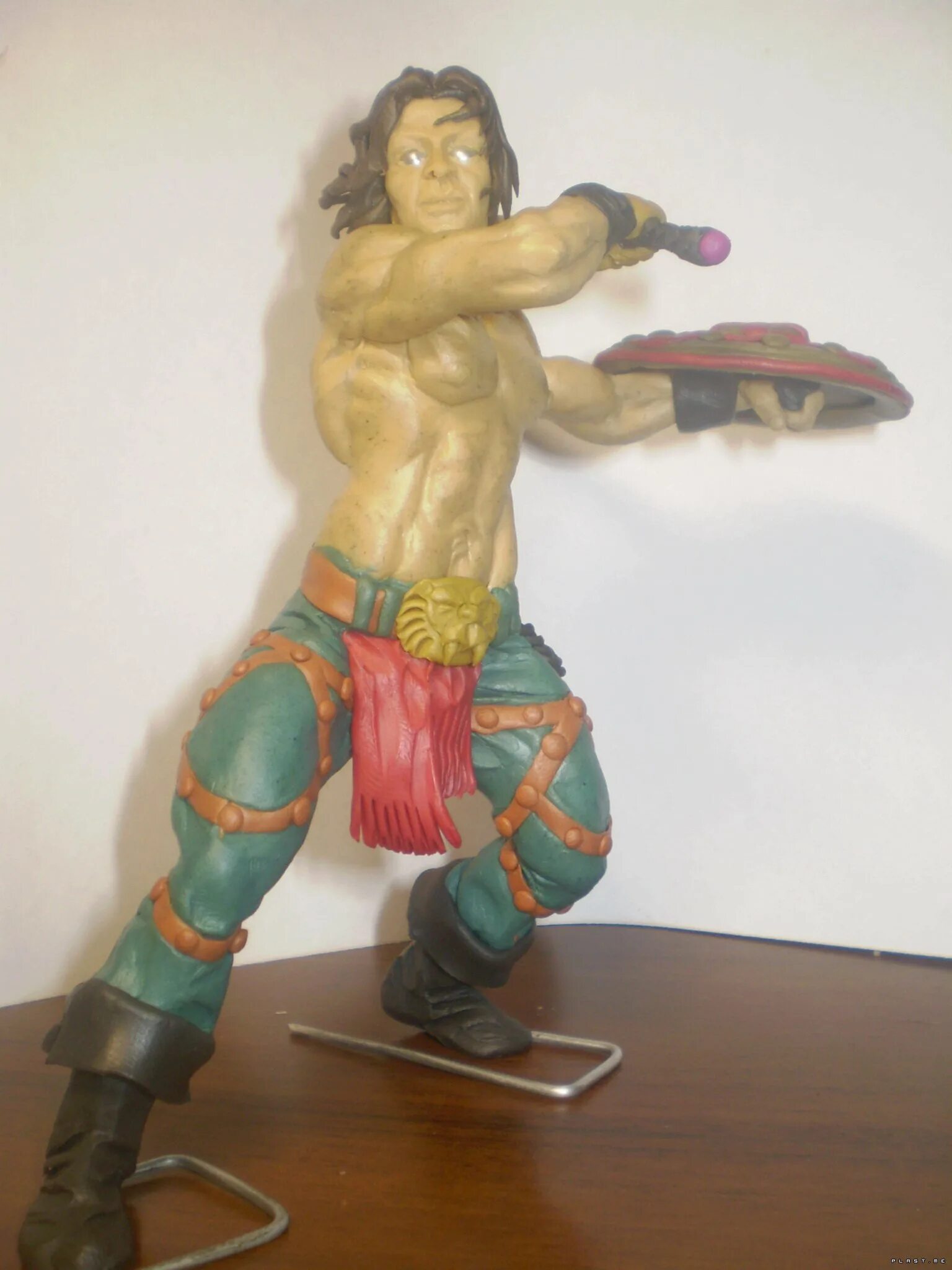 слепить из пластилина персонажей из игр. крутые поделки из пластилина. геральт из ривии пластилине. слепить из пластилина персонажей из игр. лепка роботов из пластилина.