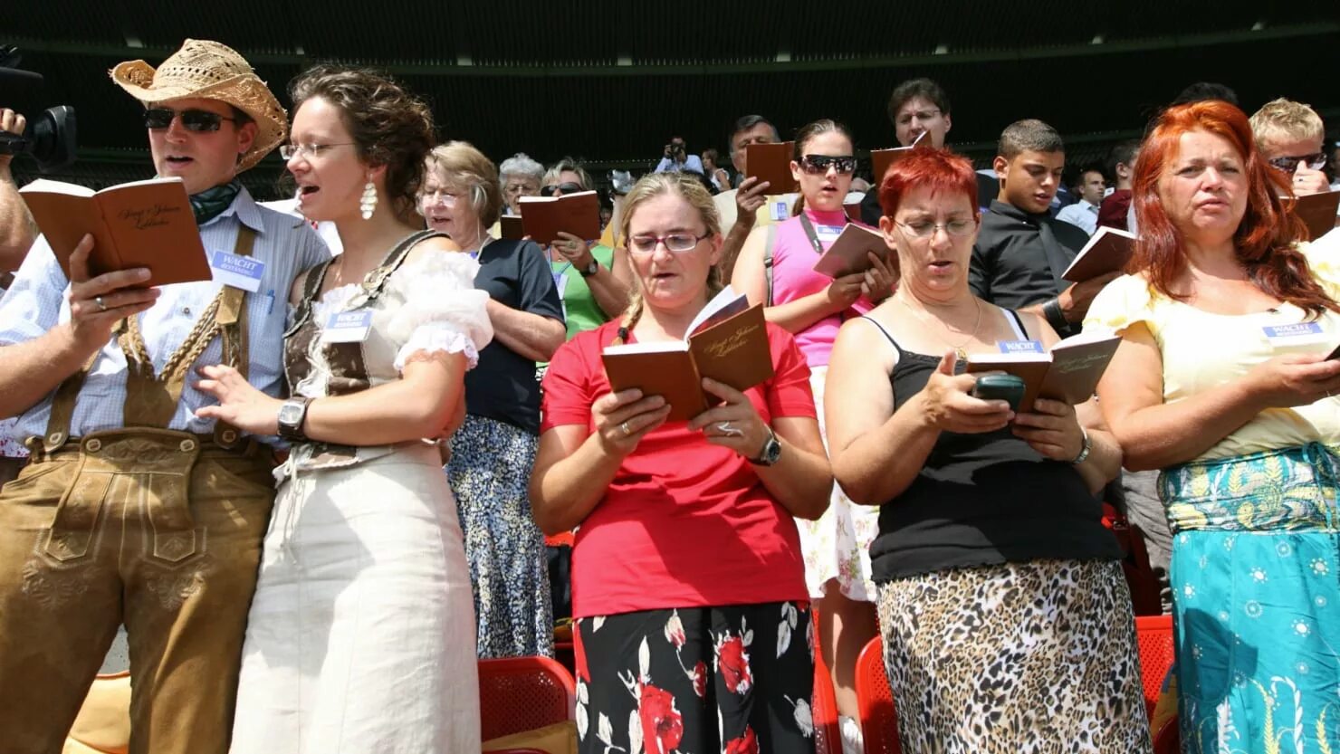 иегова свидетели иеговы. иегова свидетели иеговы. иисус христос ангел иегова. секта братья иеговы. иегово.