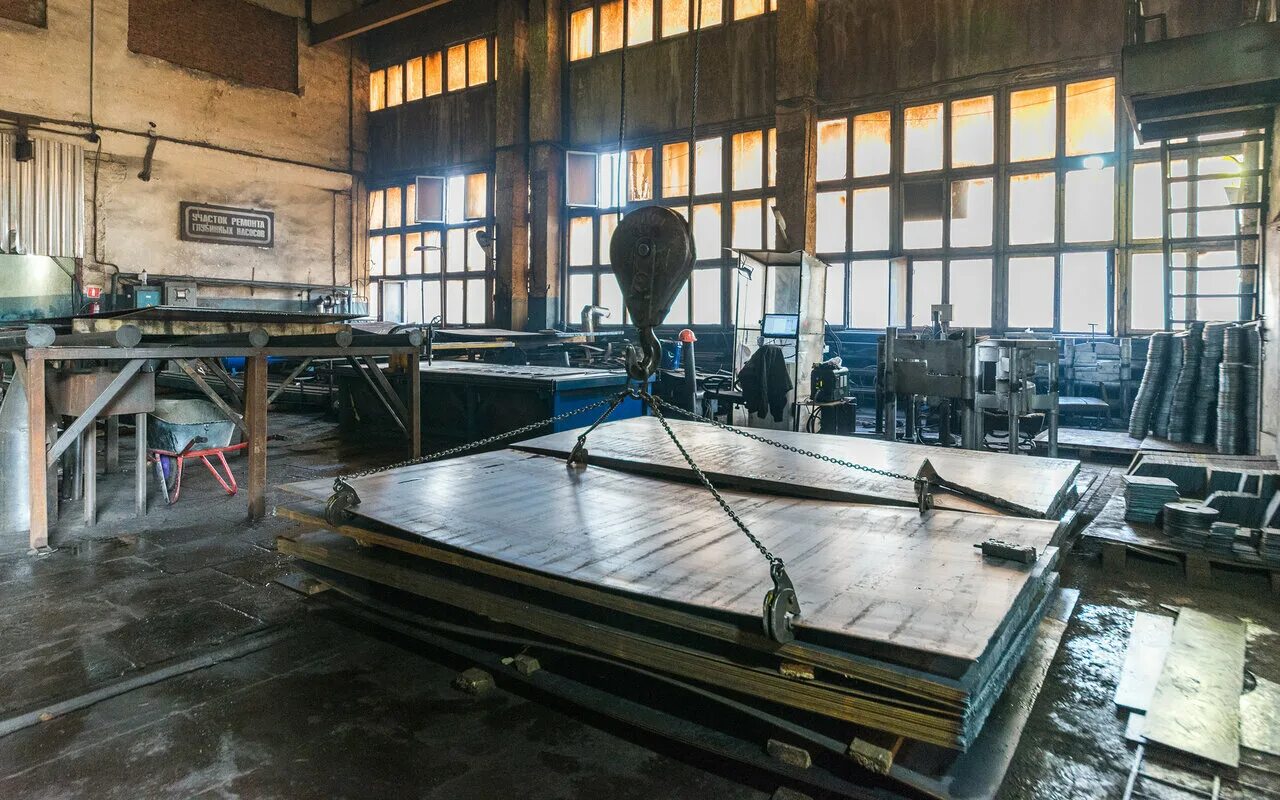 Королевский завод свай. Королевский свайный завод. Kzs королевский завод свай. Завод винтовых свай томск 349603. Ктз сваи.