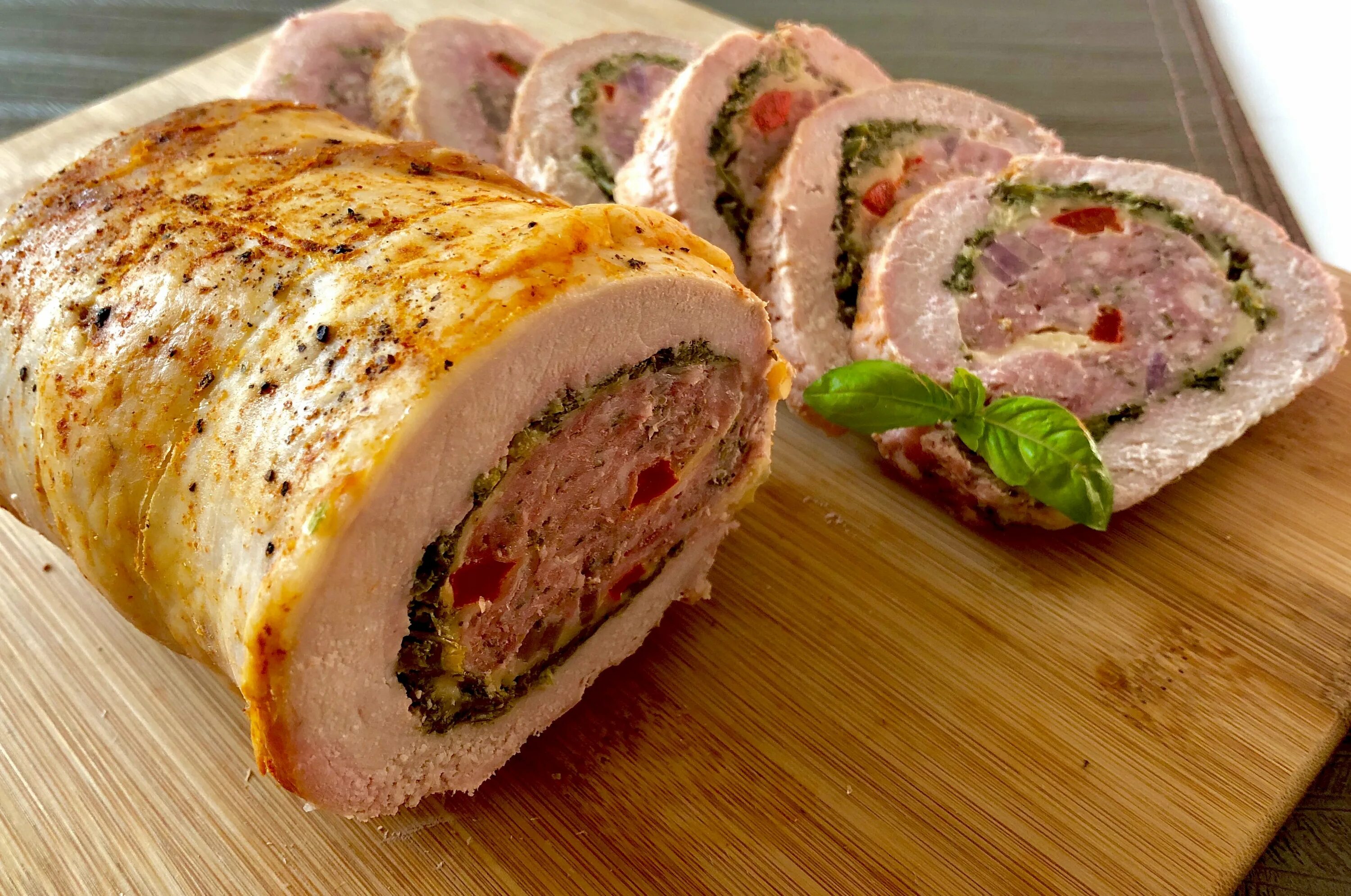 Мясной рулет пошагово в духовке