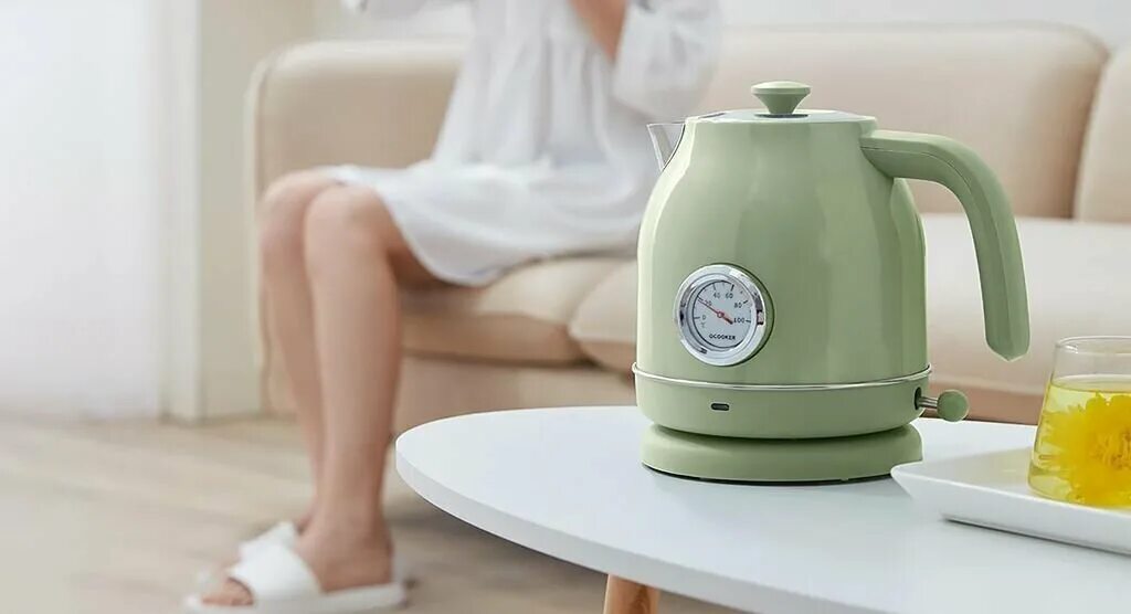 Чайник xiaomi qcooker retro electric kettle. Xiaomi qcooker retro electric kettle. Мегамаркет чайник. Чайник xiaomi qcooker, зеленый. Чайник электрический с датчиком.