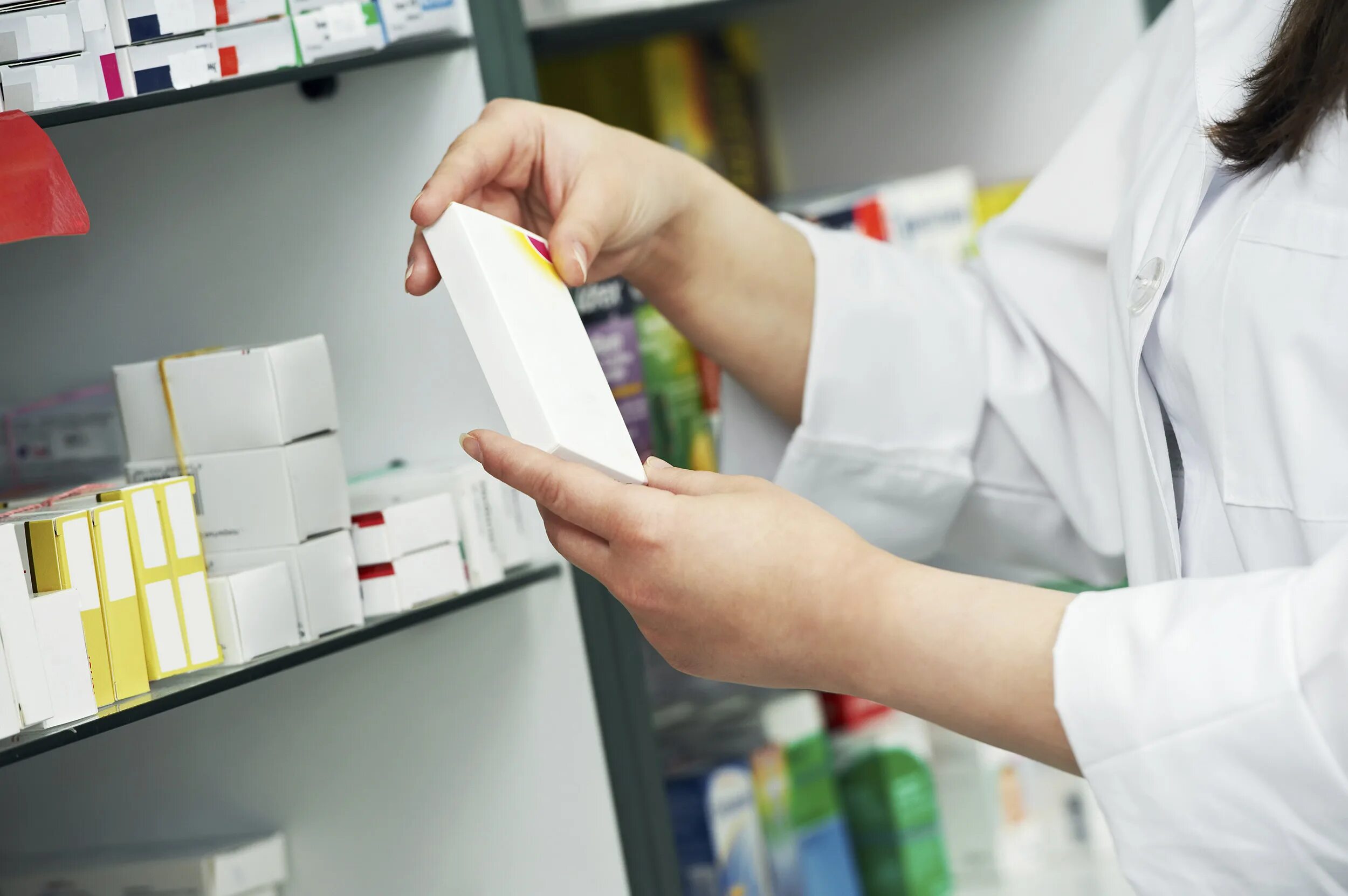 Выдача бесплатных лекарств. Получить медикаменты. Бесплатные медикаменты для пенсионеров. Получение льготных лекарств. Отпуск лекарственных средств.