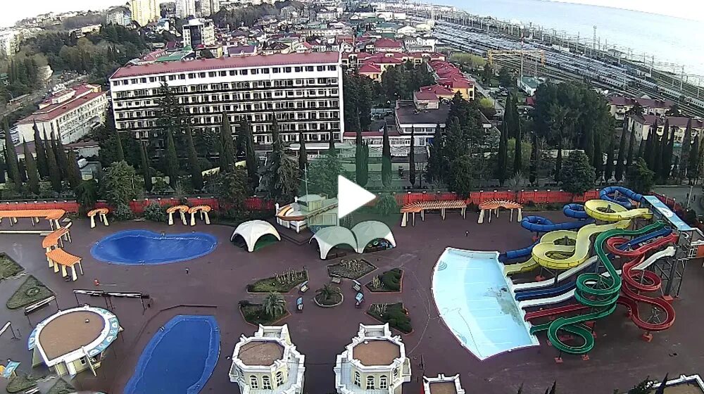 веб камеры отелей. пляж горный воздух в лоо. бассейн жемчужина сочи. крым санта барбара веб камера. веб камеры шерегеша.