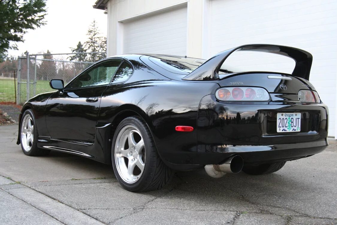 Супра романи. Toyota Supra 2000. Toyota Supra 1998. Toyota Supra 2009. Супра 1998.