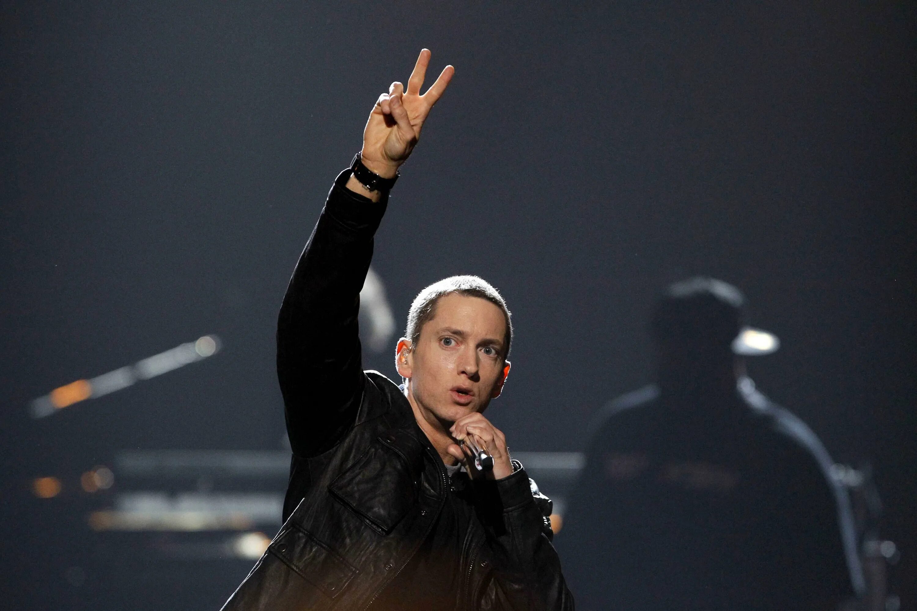 Eminem 2022 фото. Эминем 2023. Эминем певец 2021. Eminem 1999. Хит рэпер