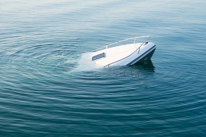 Групер 340 нднд. Лодка самая прочная. Лодка самая прочная. Лодка quicksilver 340. Яхта тонет.