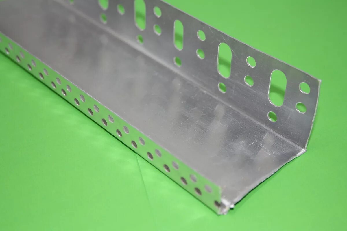 5. ) 100*2500мм. профиль цокольный цп-150 150х2500 al. профиль цокольный алюминиевый 150 мм. профиль цокольный опорный металлический 150 мм, l-2000 мм.