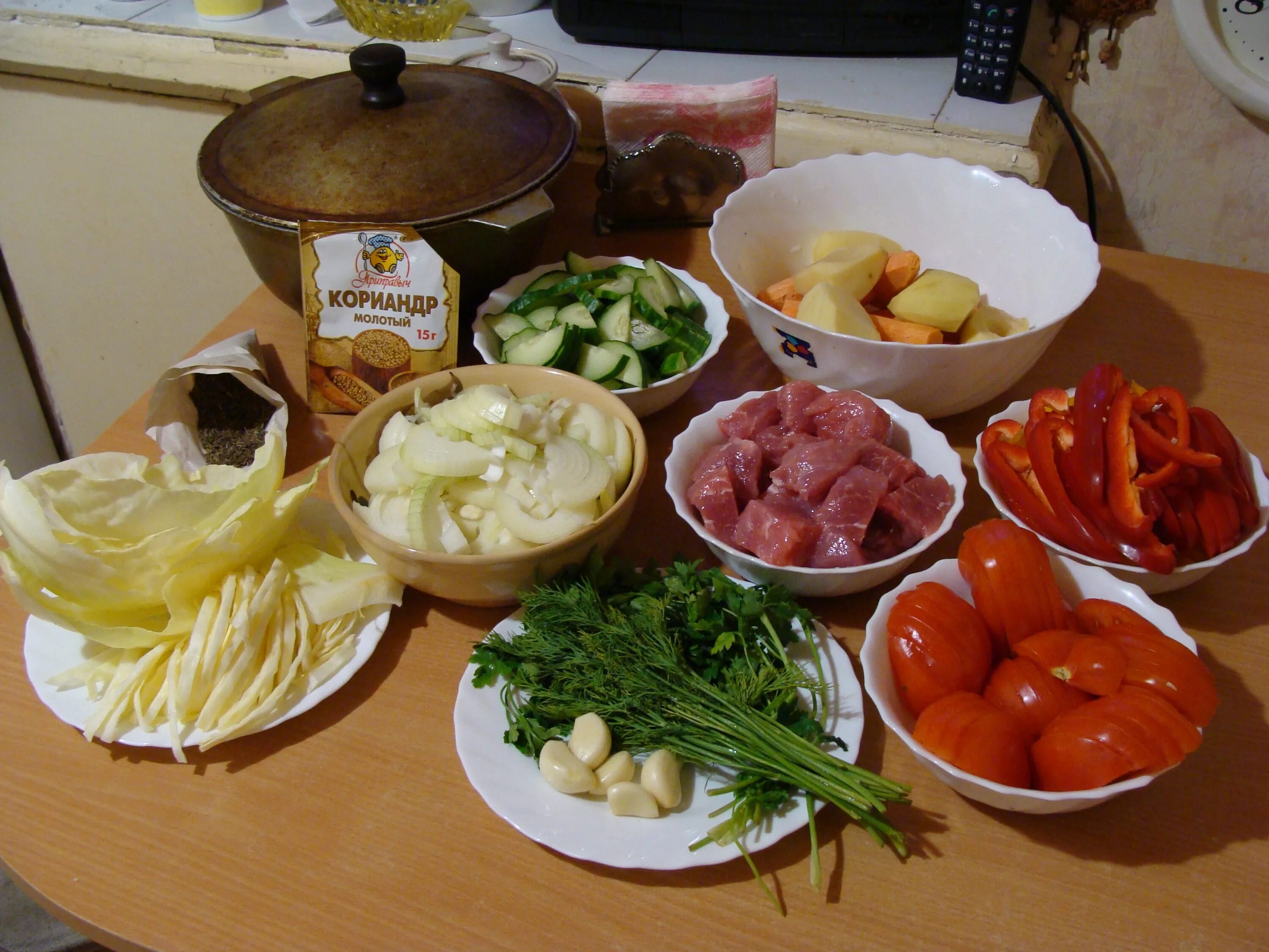 Басма кухня. Думляма сталик. узбекские блюда. узбекская кухня национальные блюда. узбекское застолье.