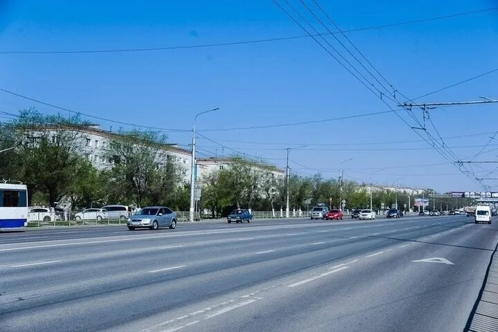 Остановка новая Спартановка Волгоград. Парк памяти Волгоград остановка. Церковь на Спартановке Волгоград. Станция новая Спартановка Волгоград. Сайт спартановка волгоград