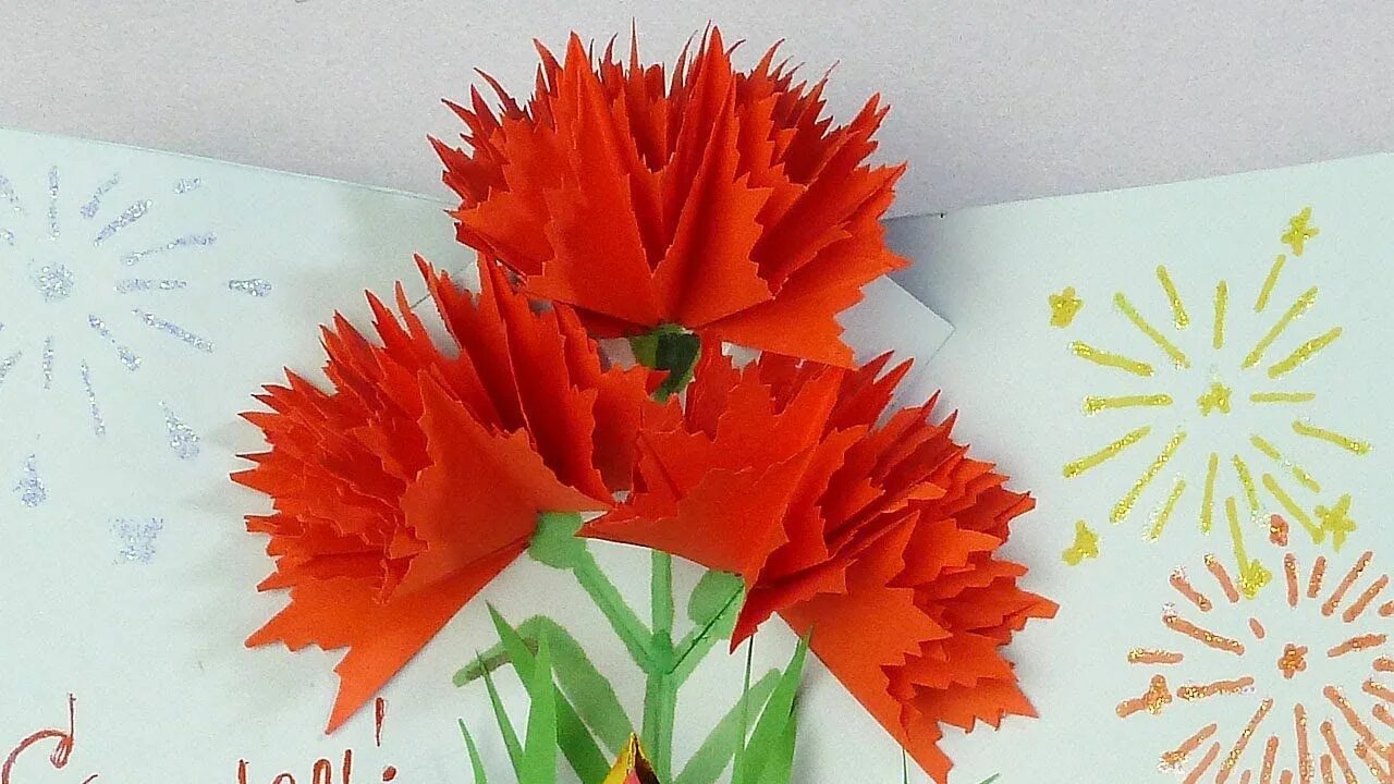 Гвоздика из бумаги на открытку 23 февраля. Гвоздики из гофробумаги на 9 мая. Гвоздика оригами пошагово для детей. Гвоздика из бумаги на открытку 23 февраля. Аппликация к 9 мая.