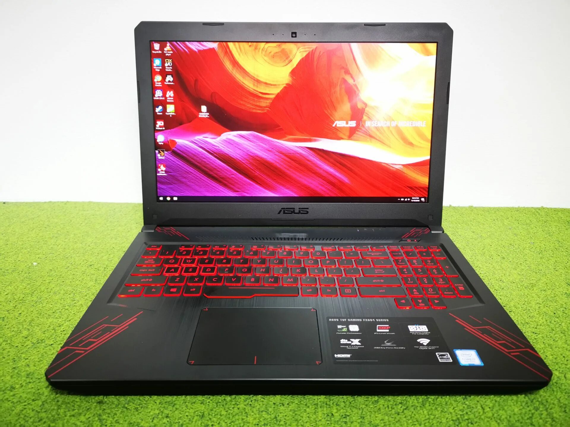 Tuf gaming fx505d. ASUS fx504. ASUS Ноутбуки fx504. ASUS TUF 504. Асус туф гейминг fx504.