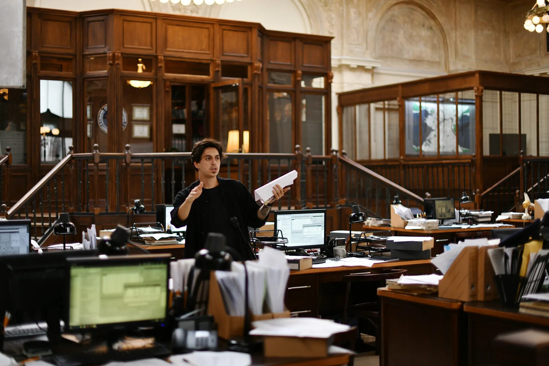 Полицейский участок в майор гром комикс. Майор гром чумной доктор фильм 2021. Гром офисные истории. Майор гром фильм 2021. Тихон жизневский майо́р гром: чумно́й до́ктор.