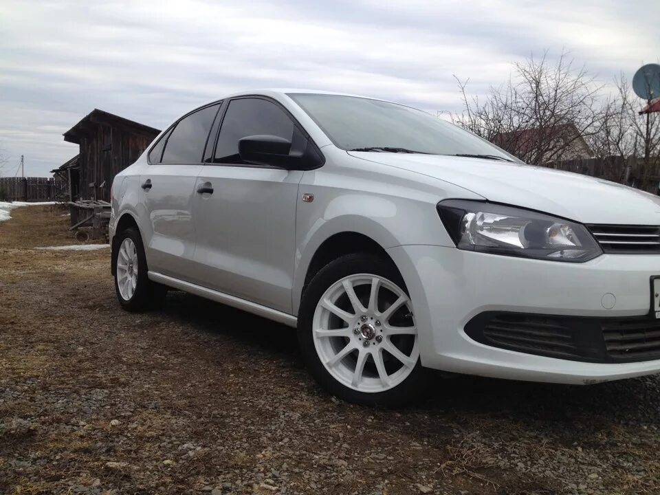 Скад kl-265. Диски volkswagen polo r15. Скад kl-265 vw polo. Литье на фольксваген поло седан r15. Polo sedan диски r15.