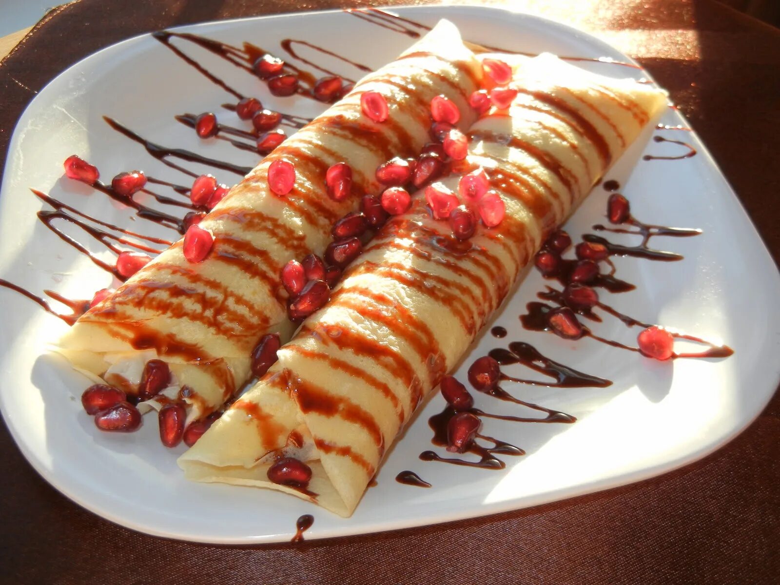 Рецепт крепов блины. Французские крепы Crepes. Французские блинчики. Крепы французские блинчики.