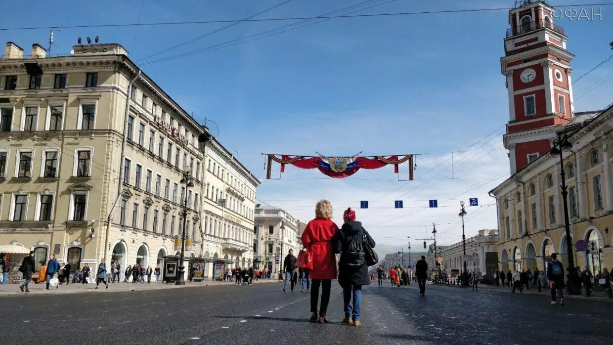 Семимостье в санкт-петербурге. Включи санкт. Прогулка по крышам питера. Я люблю санкт-петербург надписи. Прогулки по крышам санкт-петербурга.