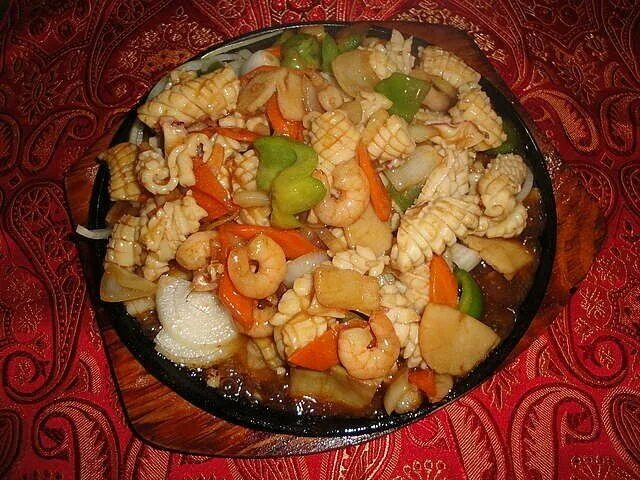 токио ресторан владивосток еда. метеор, владивосток, русская улица, 37а. кафе золотой феникс иркутск. владивосток 37. метеор китайская кухня владивосток.